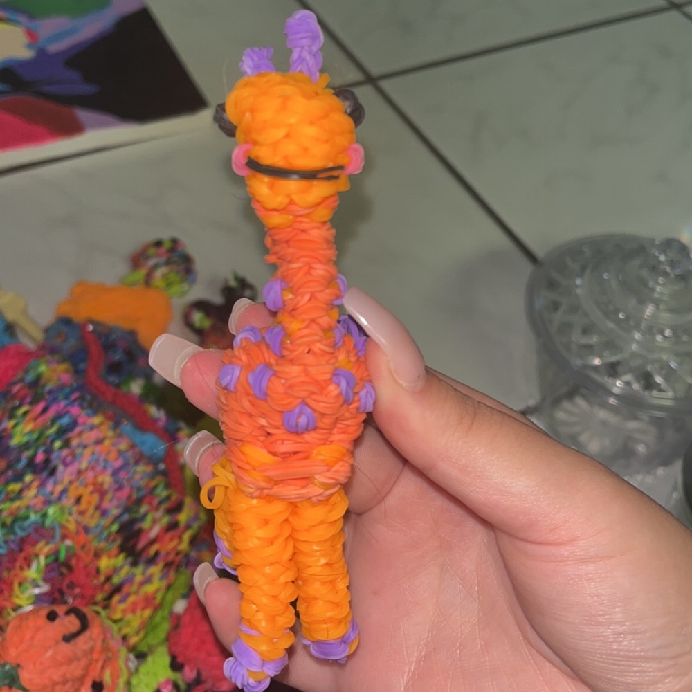 Giraffe key chain